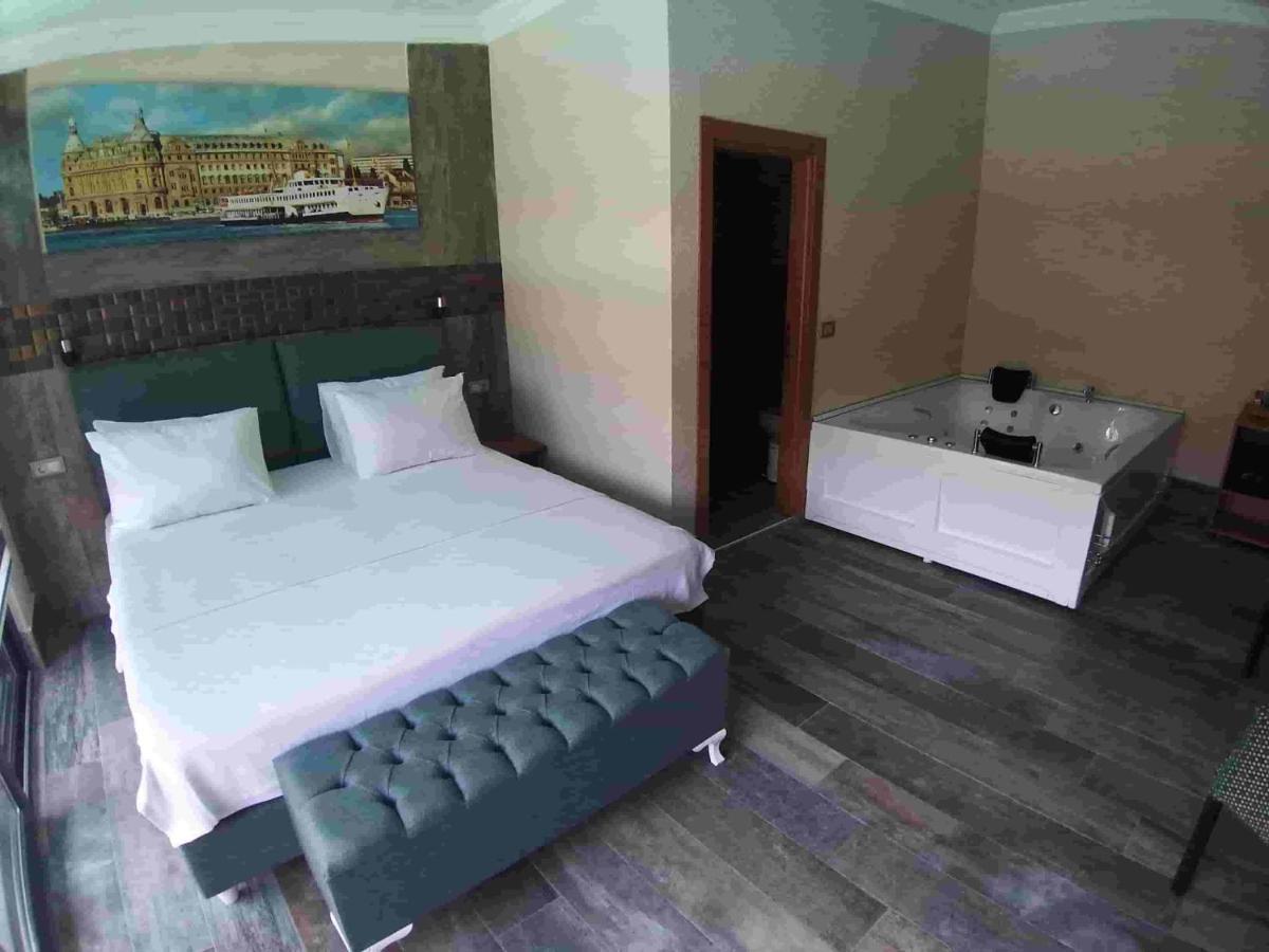 Green House Garden Park Hotel Cumhuriyet Buitenkant foto