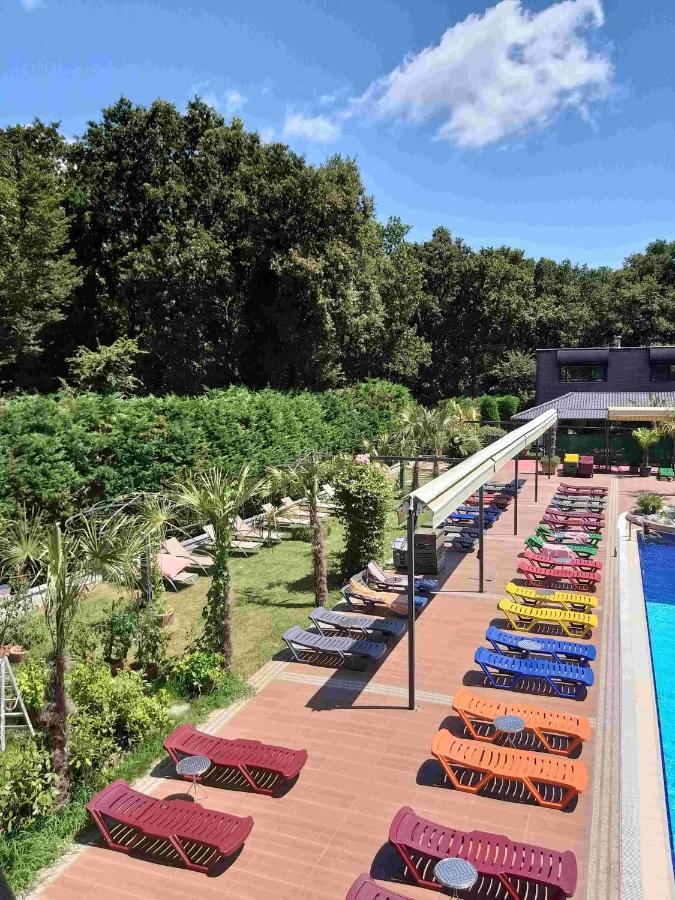 Green House Garden Park Hotel Cumhuriyet Buitenkant foto
